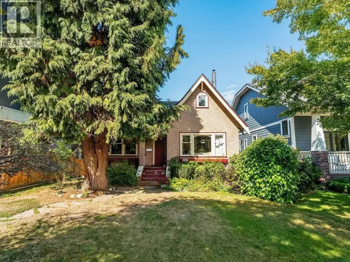 2521 KITCHENER STREET, Vancouver