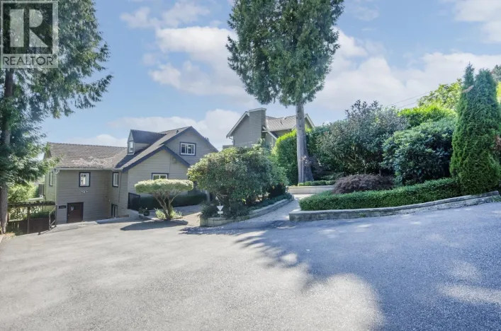 2522 NELSON AVENUE, West Vancouver