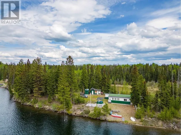2522 SPOUT LAKE ROAD, Lac La Hache