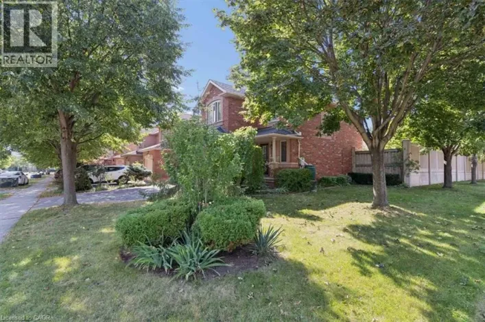 2524 LOGAN Avenue, Oakville