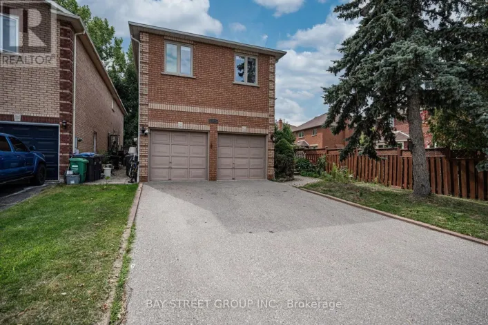 2524 PAULA COURT, Mississauga