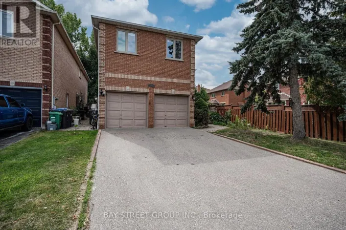 2524 PAULA COURT, Mississauga