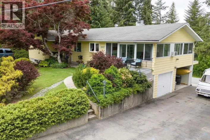 2527 Islandview Road, Blind Bay