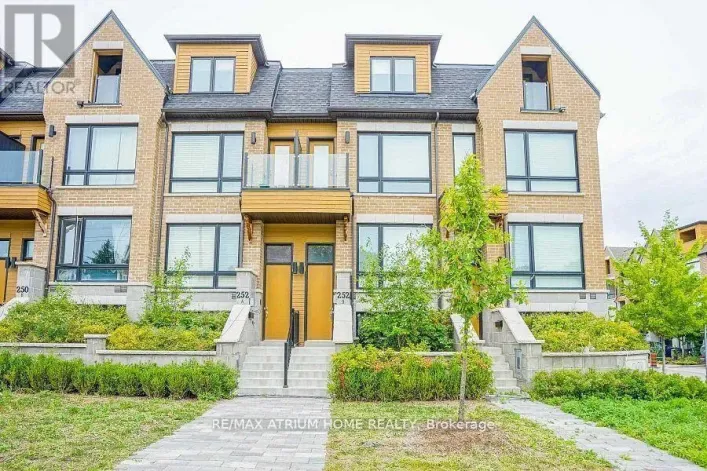 252B FINCH AVENUE E, Toronto