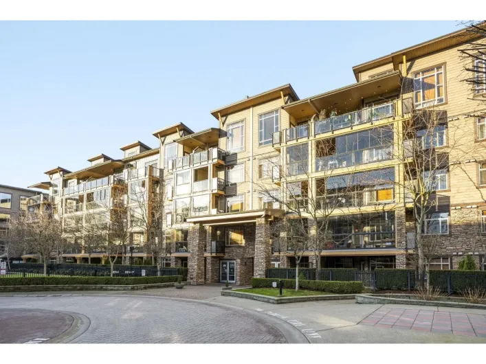 253 8258 207A STREET, Langley