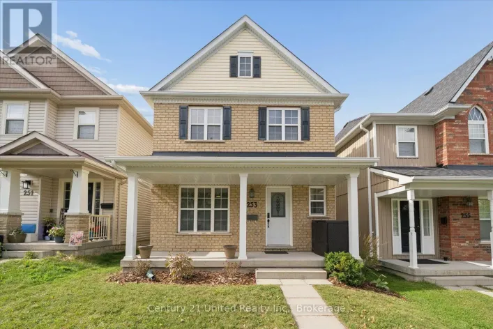 253 BOWEN DRIVE, Peterborough