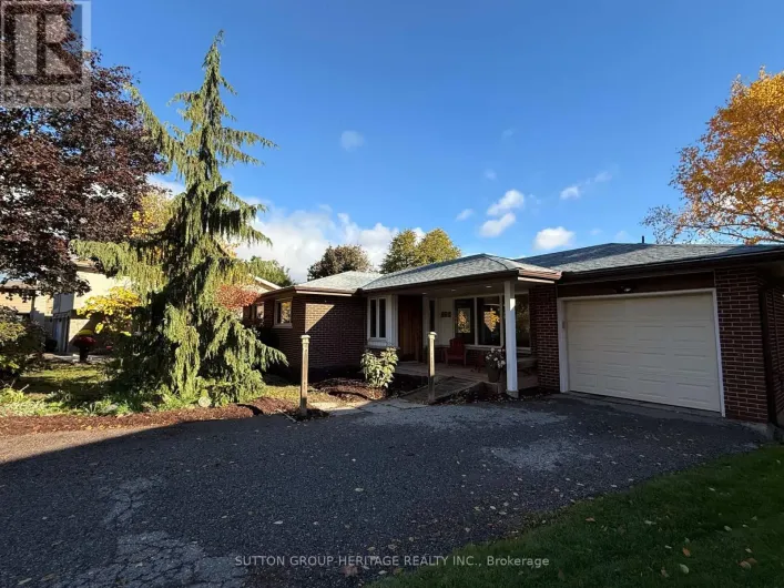 253 FAIRLAWN COURT, Oshawa