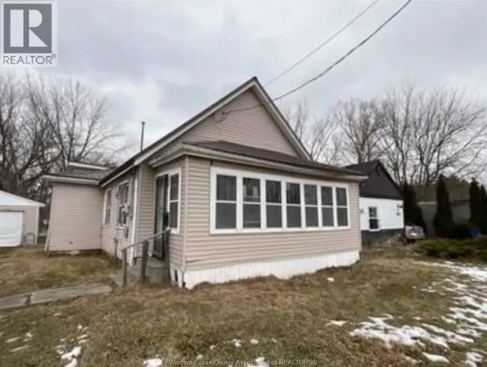 253 KING STREET East, Chatham