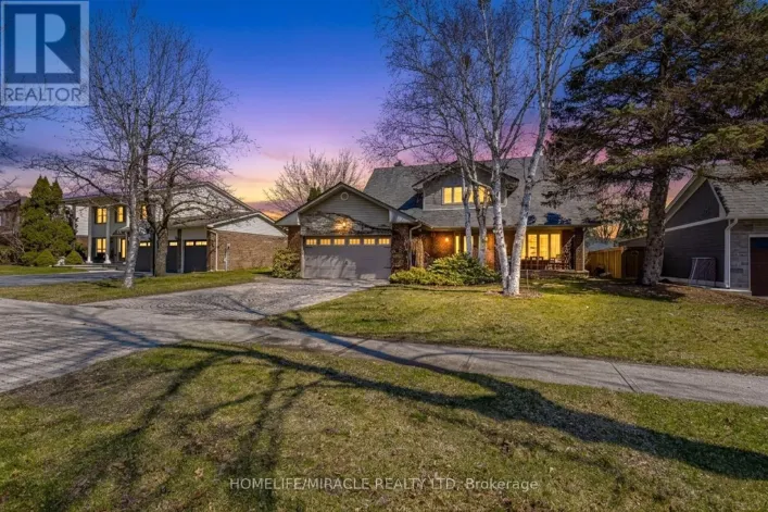 253 MCCRANEY STREET W, Oakville