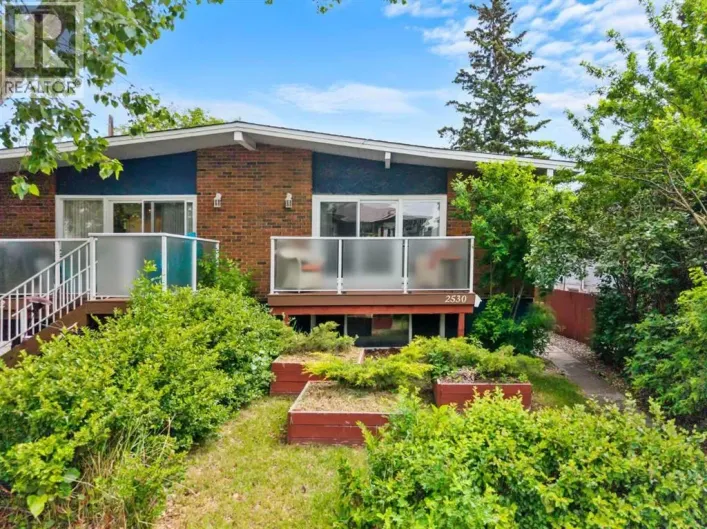 2530 16A Street NW, Calgary