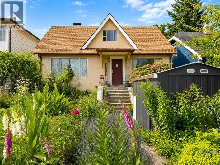 2531 GRAVELEY STREET, Vancouver