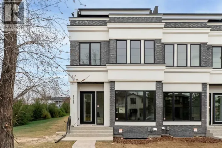 2533 2 Avenue NW, Calgary