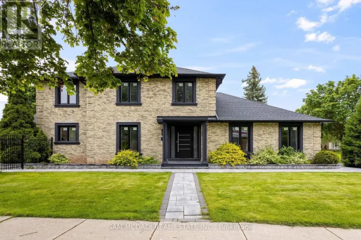 2535 ROBIN DRIVE, Mississauga