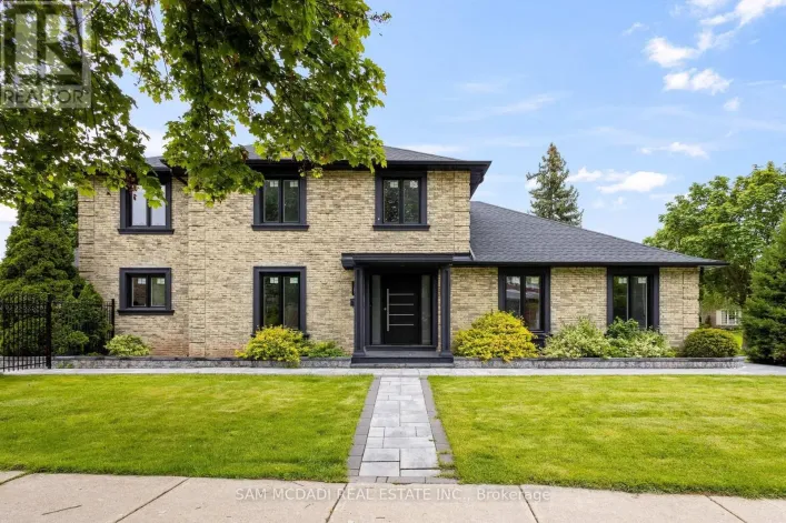 2535 ROBIN DRIVE, Mississauga