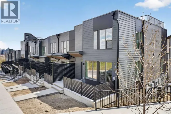 2537 Sovereign Crescent SW, Calgary