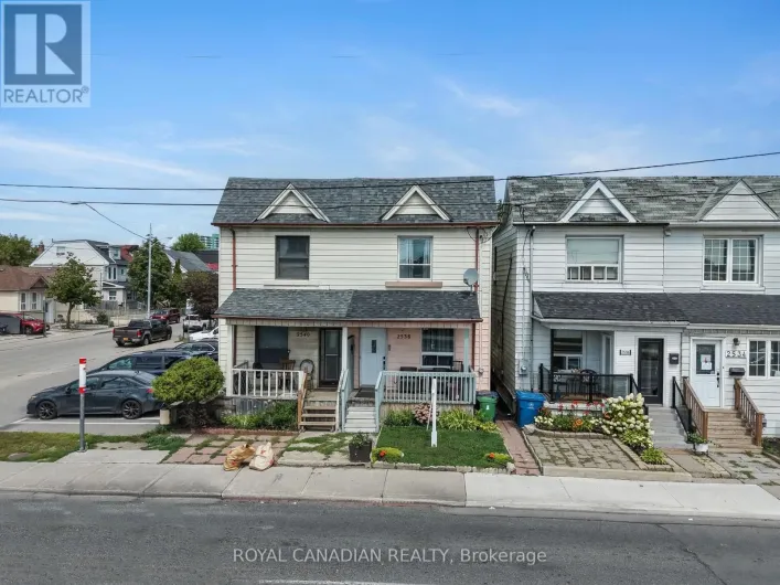 2538 ST CLAIR AVENUE W, Toronto