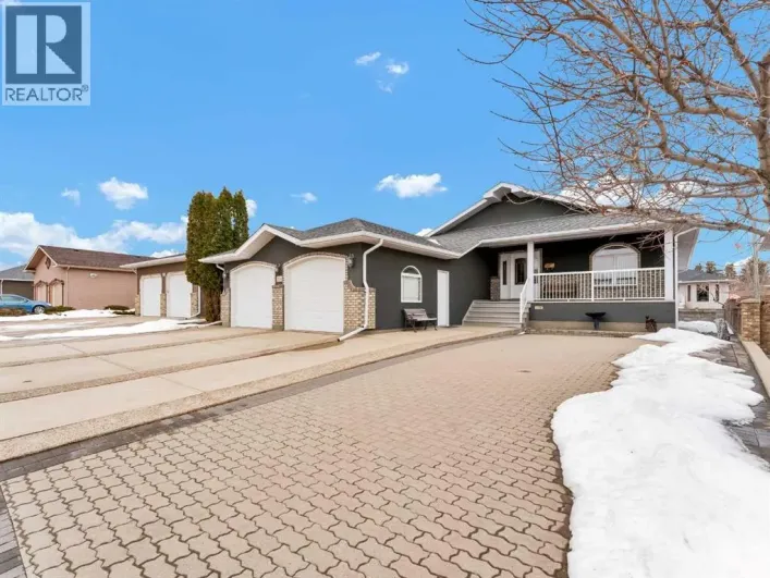 254 Park Meadows Drive SE, Medicine Hat