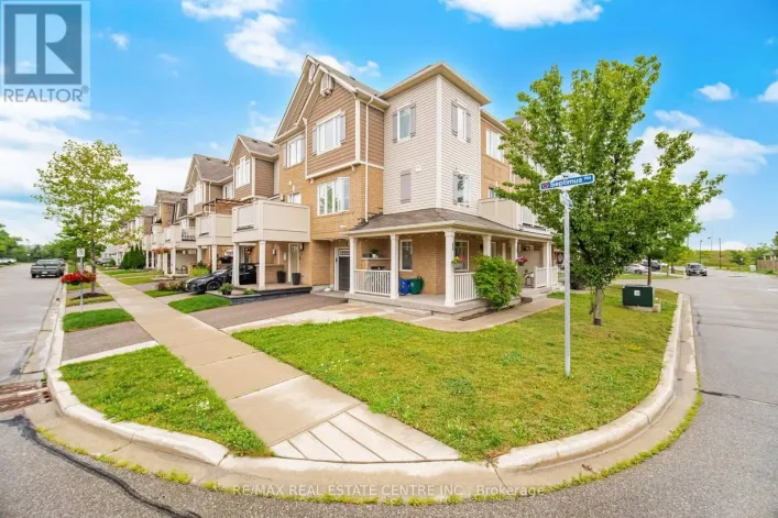 254 SEPTIMUS HEIGHTS, Milton