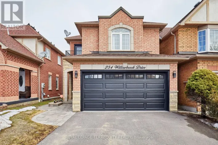 254 WILLOWBROOK DRIVE, Whitby