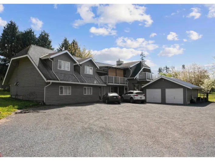 25412 58 AVENUE, Langley