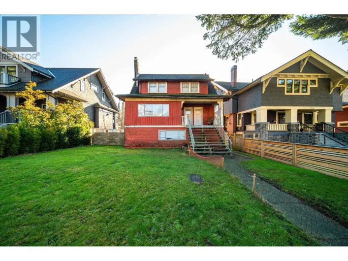 2544 W 3RD AVENUE, Vancouver