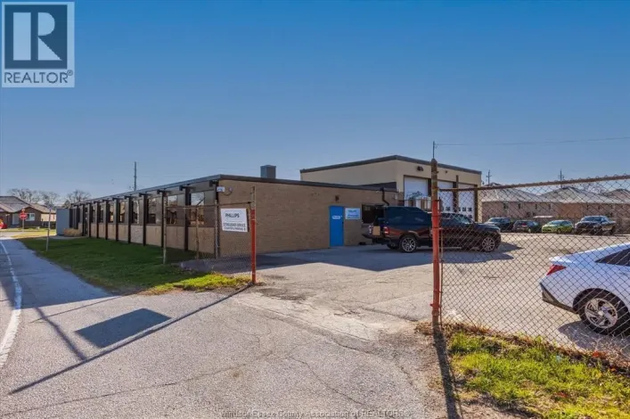 2545 PILLETTE ROAD, Windsor