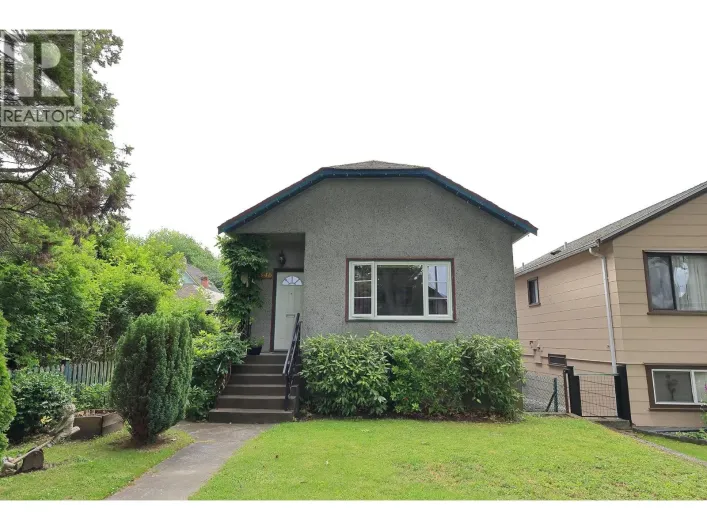 2546 ETON STREET, Vancouver