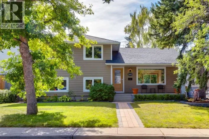 2547 Chicoutimi Drive NW, Calgary