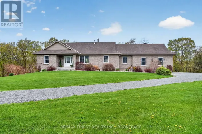 2548 SANDS ROAD, Frontenac