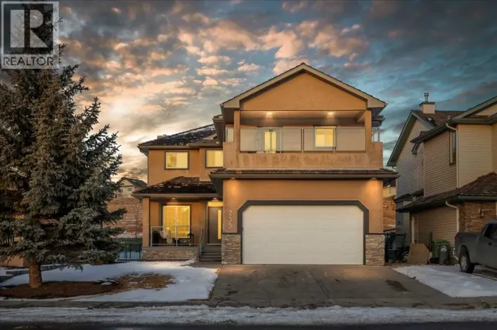255 Gleneagles View, Cochrane
