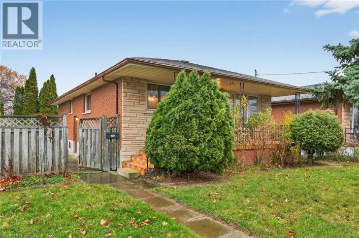 255 HIGHWAY 8, Hamilton