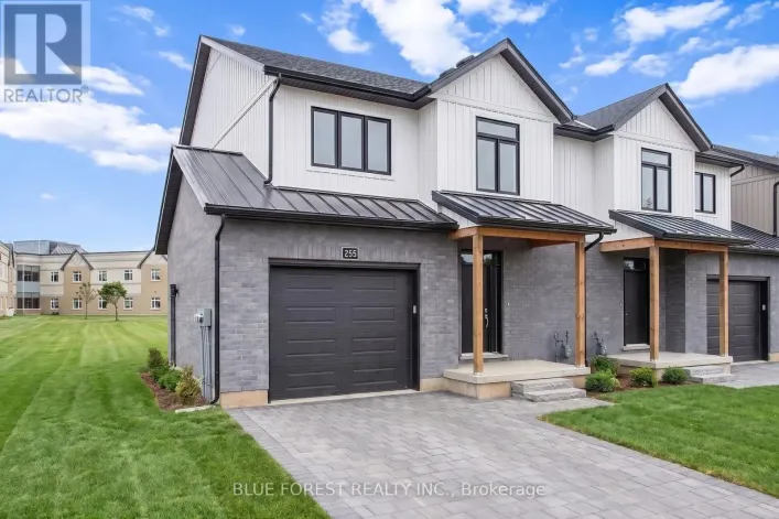 255 MCTAVISH STREET, Strathroy-Caradoc