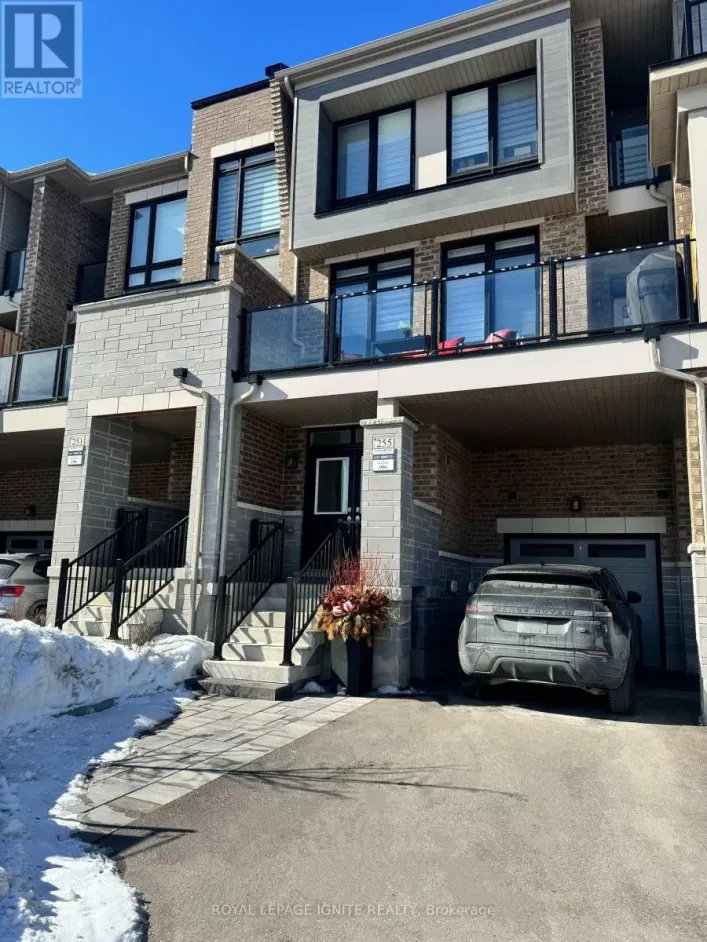255 MOODY DRIVE, Vaughan