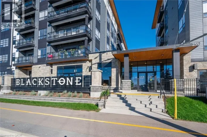 255 NORTHFIELD Drive E Unit# 610, Waterloo