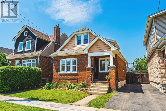 255 WEIR STREET N, Hamilton