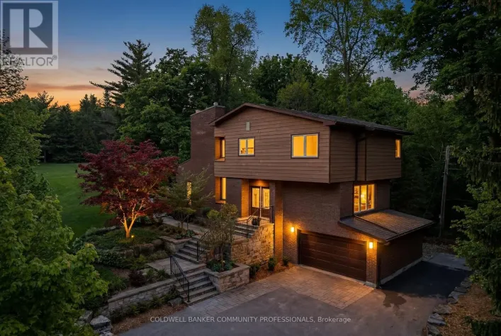2552 BRITANNIA ROAD, Burlington