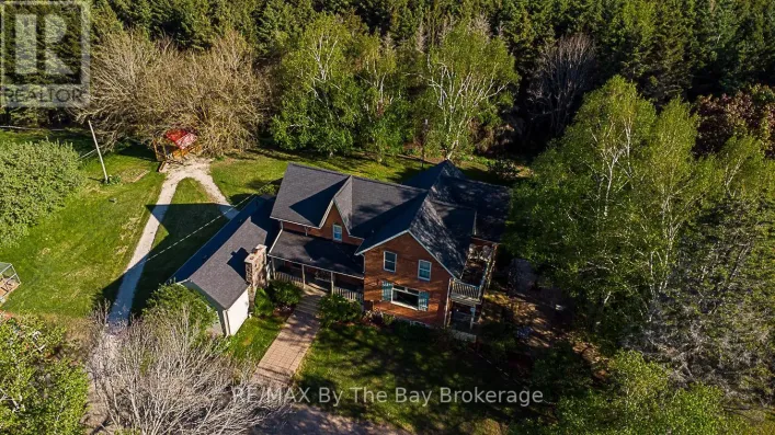 2553 COUNTY 42 ROAD, Clearview