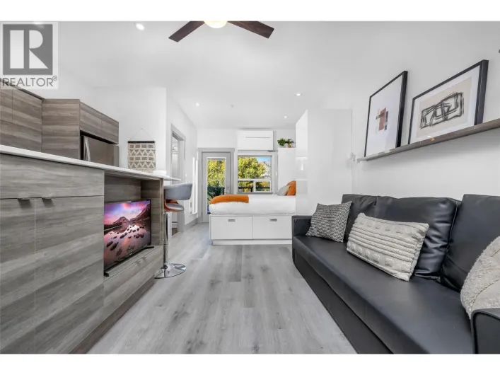 2555 Lakeshore Road Unit# 211, Vernon