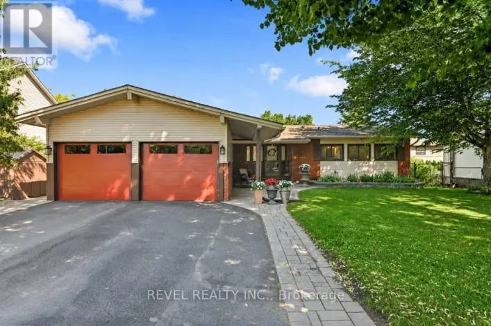 2555 REGINA STREET, Ottawa