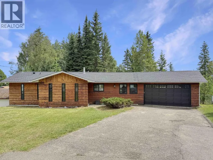 2555 WALLACE PLACE, Prince George