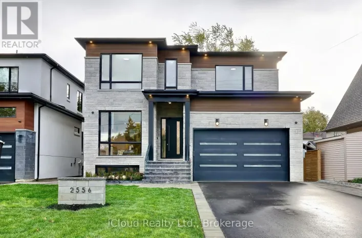 2556 GLENGARRY ROAD, Mississauga