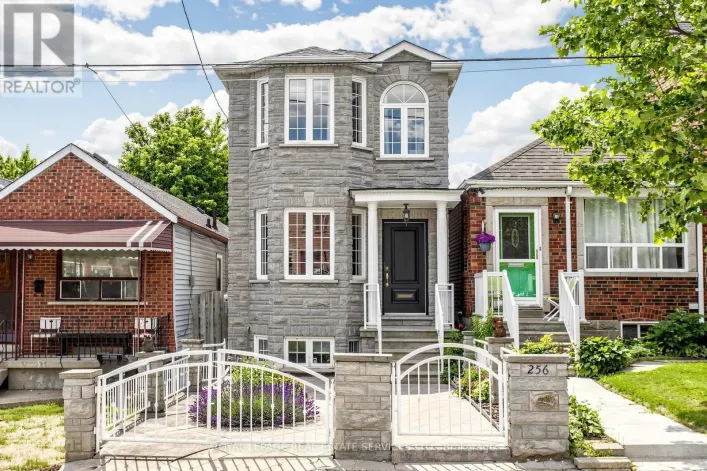 256 EARLSCOURT AVENUE, Toronto