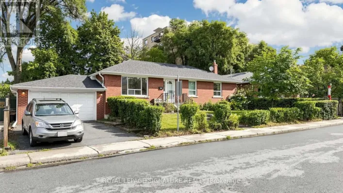 256 FERRIS ROAD, Toronto