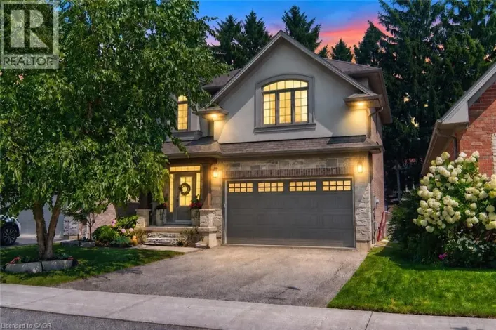 256 MOORLAND Crescent, Ancaster