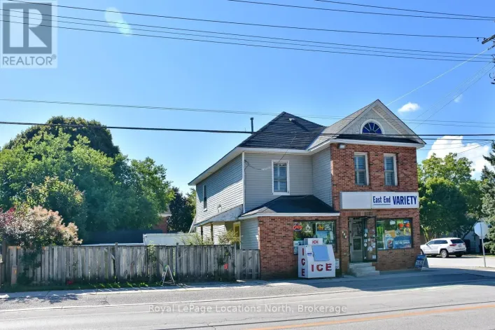 256 ONTARIO STREET, Collingwood
