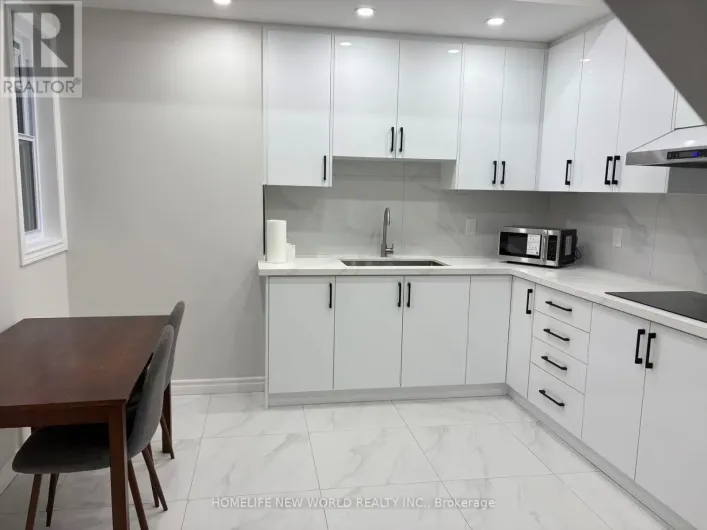 256 PALMERSTON AVENUE, Toronto