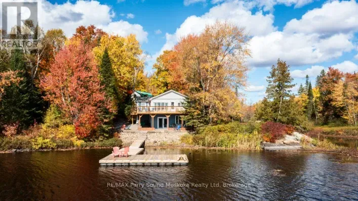 256 TAHINCA ROAD, Whitestone