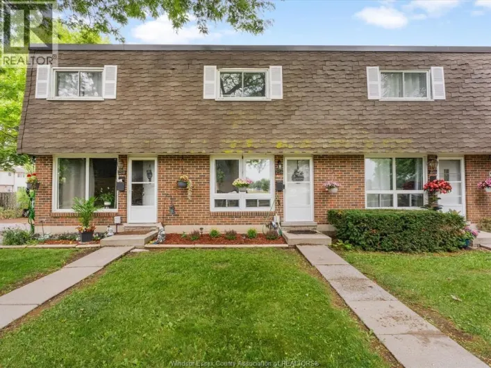256 Victoria STREET South Unit# 32, Amherstburg