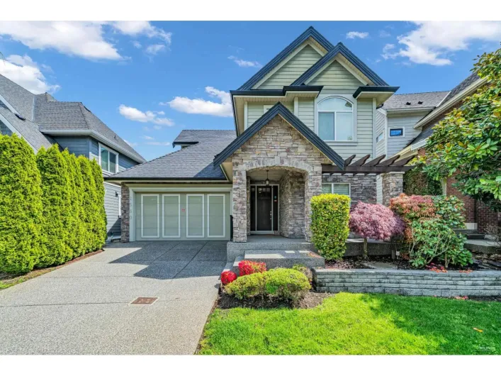 2560 162 STREET, Surrey