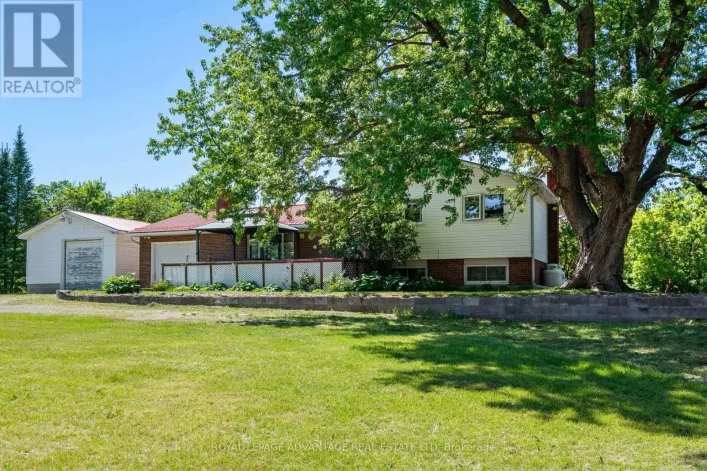 2564 2ND CONCESSION RD. ROAD, Augusta